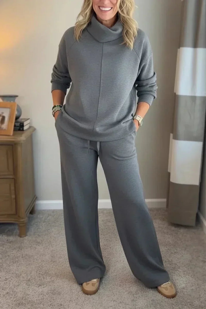 Livia – Comfortabele set met colkraag