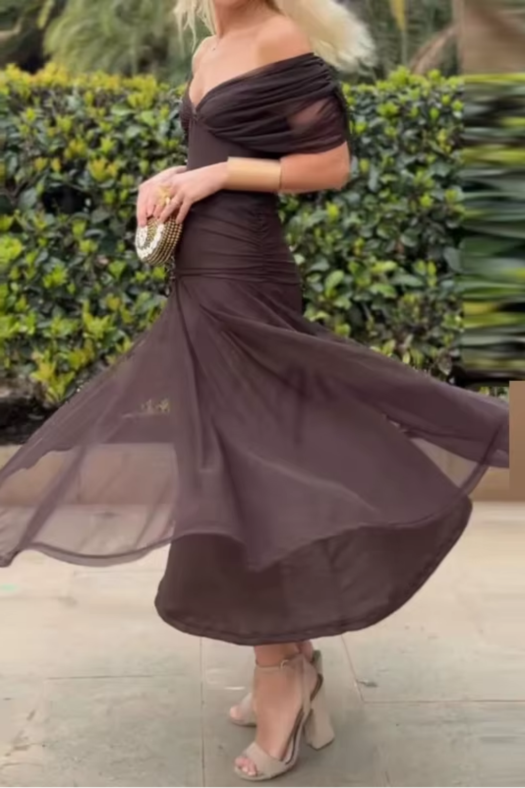 Elegant Dress Outfit Modern